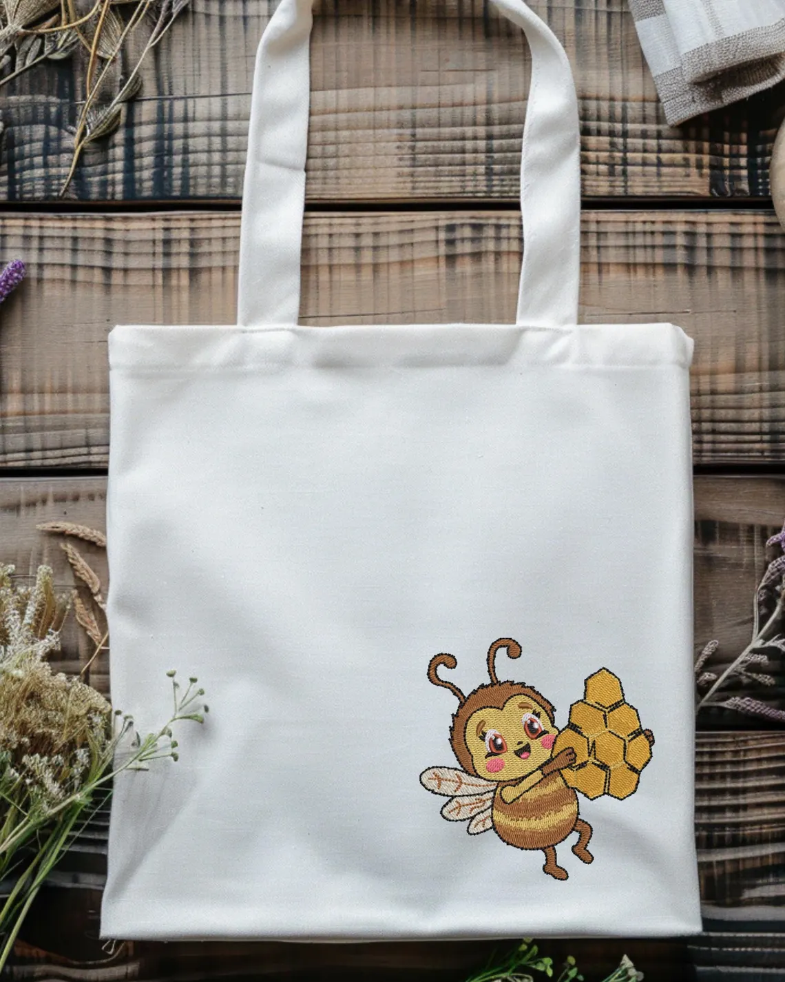 honeycomb bee, bee with honeycomb, embroidered bee, instant download, machine embroidery, DIGITAL FILE