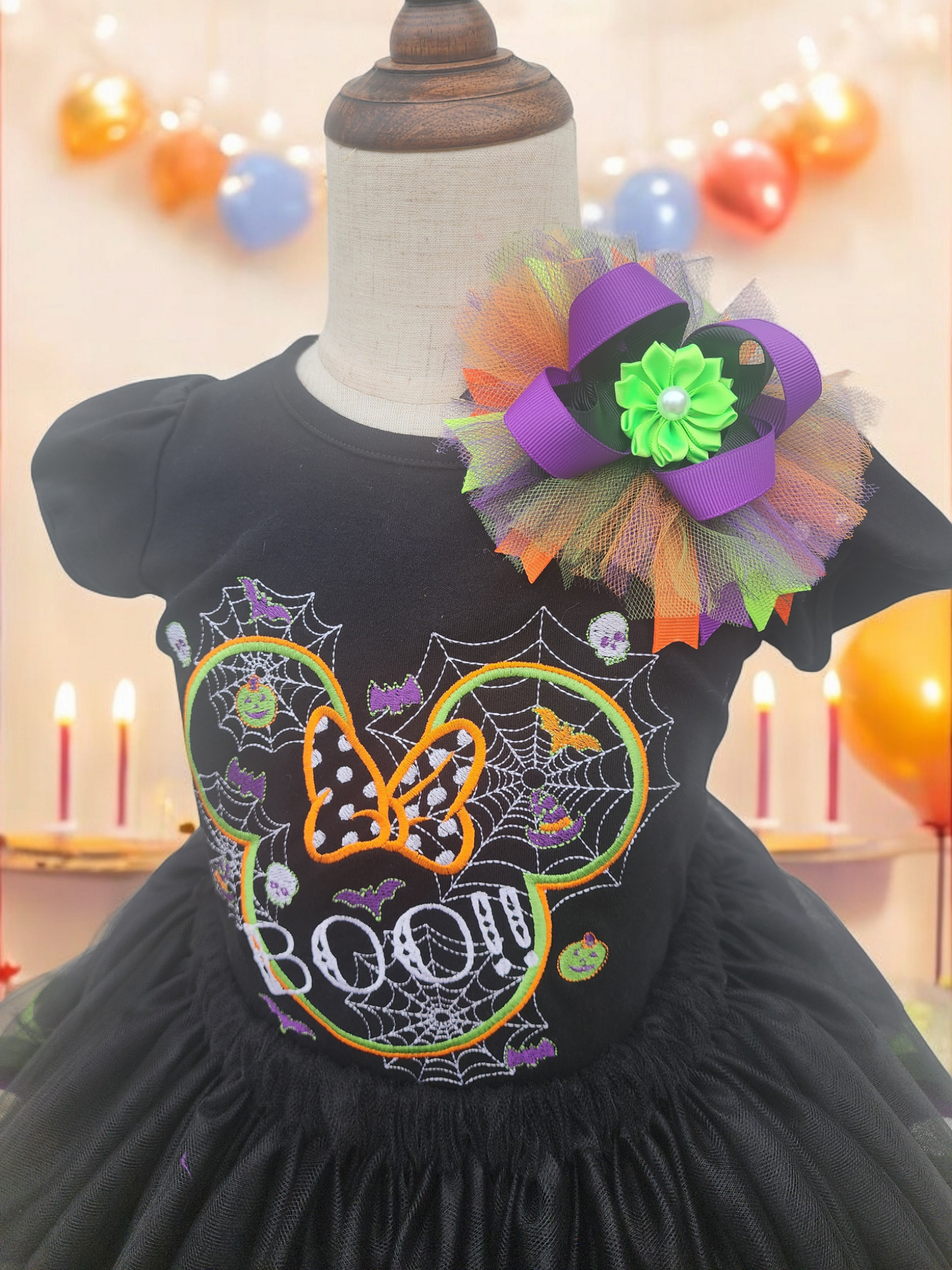 Mouse Ears Halloween Outfit, Mouse with Bow embroidered top, Green, Purple, Orange, Black Tutu, Halloween Costume, Girl Costume Idea